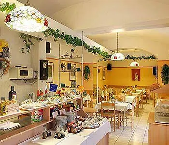 Hotel Golden City Garni Prague