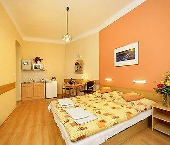 Hotel Golden City Garni Prague